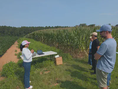 On-farm nitrogen and nitrous-oxide (N₂O) trials in soybean and maize.